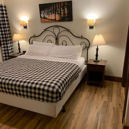 The Inn At Shady Lawn Newland Luaran gambar